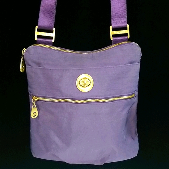 Baggalini Crossbody Bag - Picture 2 of 7